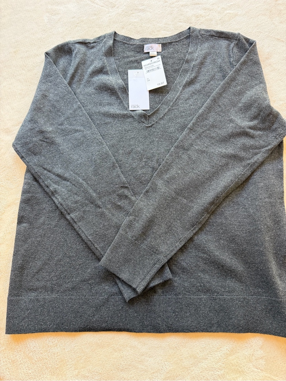 Nordstrom Women's Gray V-Neck Sweater